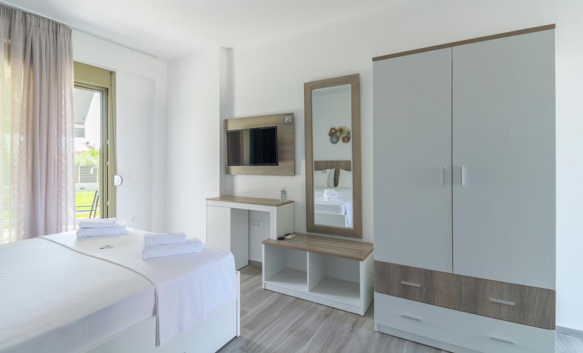 Oliva Suites Nikíti Kültér fotó